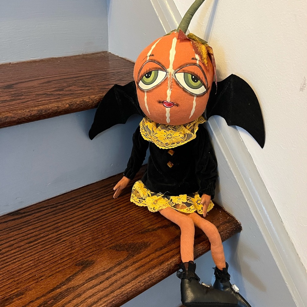 Craft fair halloween decoration